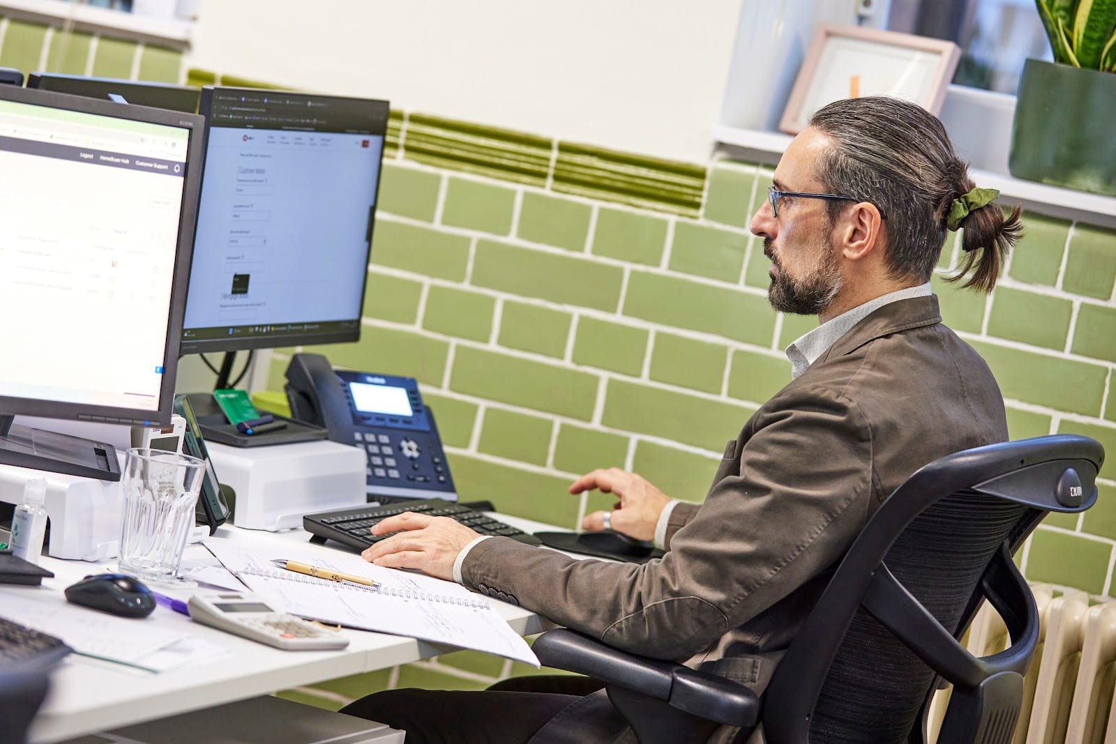 Independent James advisory studio at Kingsway Place, Clerkenwell